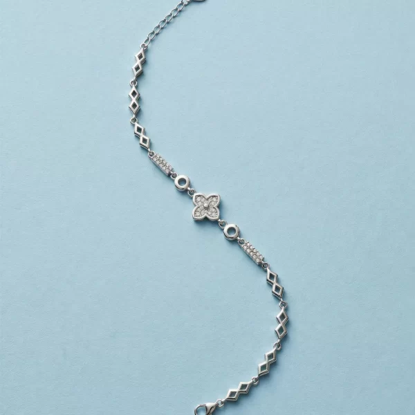 Fleur Charm Diamond Bracelet