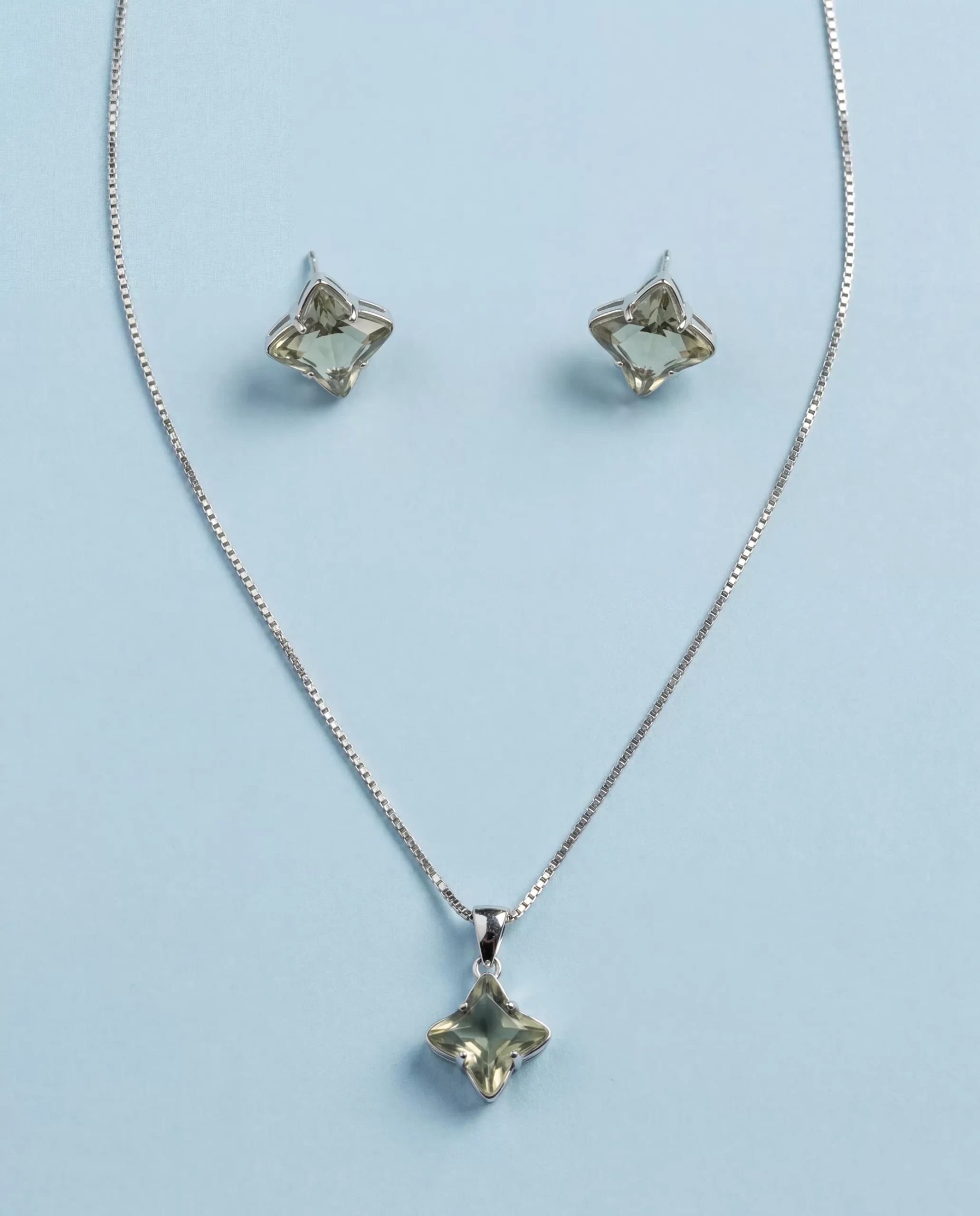VJ13.1-1.webp Celeste Cushion Gem Pendant Set - Image 1